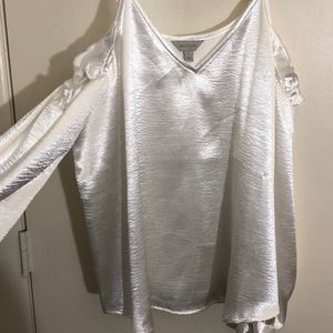 Belle sky %100 polyester size Large